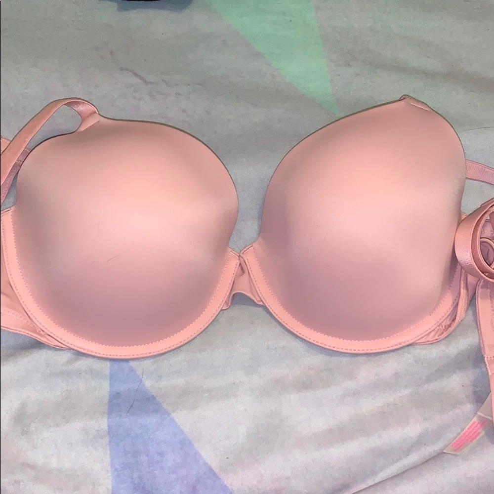 PINK Victoria’s Secret